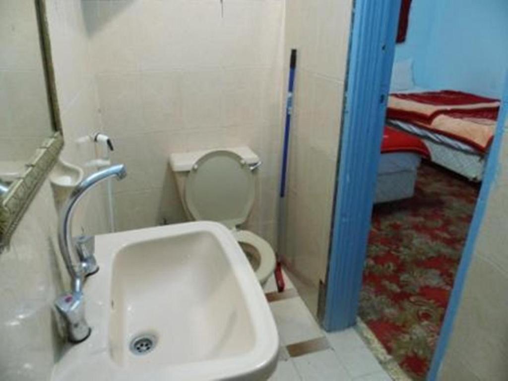 Bob Marley House Sherief Hotel Luxor Bagian luar foto